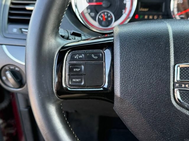 Used 2017 Dodge Grand Caravan SE FWD image 28