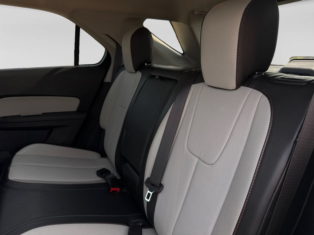 Used 2016 Chevrolet Equinox LTZ w/ Enhanced Convenience Package AWD/4WD image 37