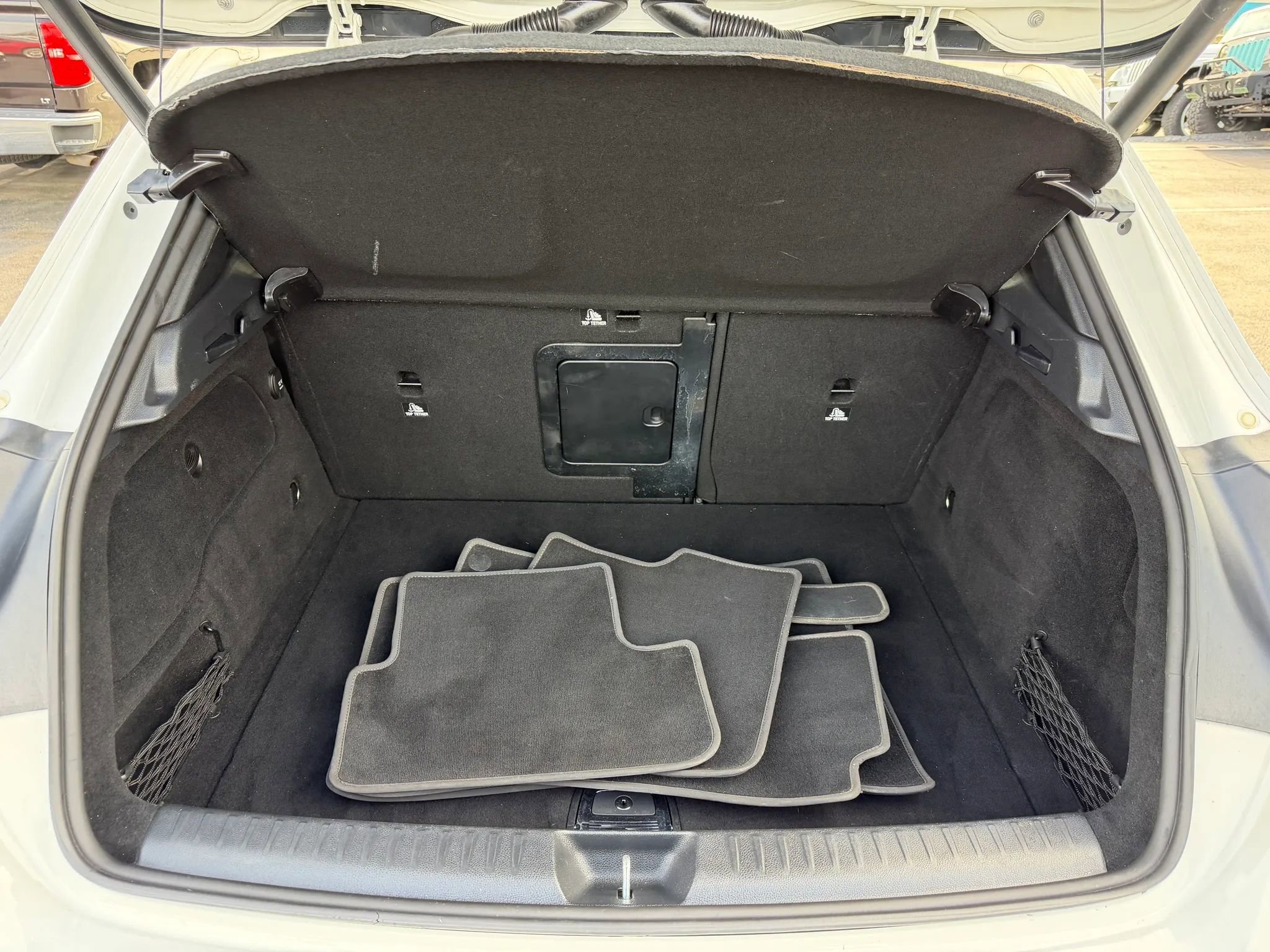 Used 2019 Mercedes-Benz GLA 250 4MATIC image 32