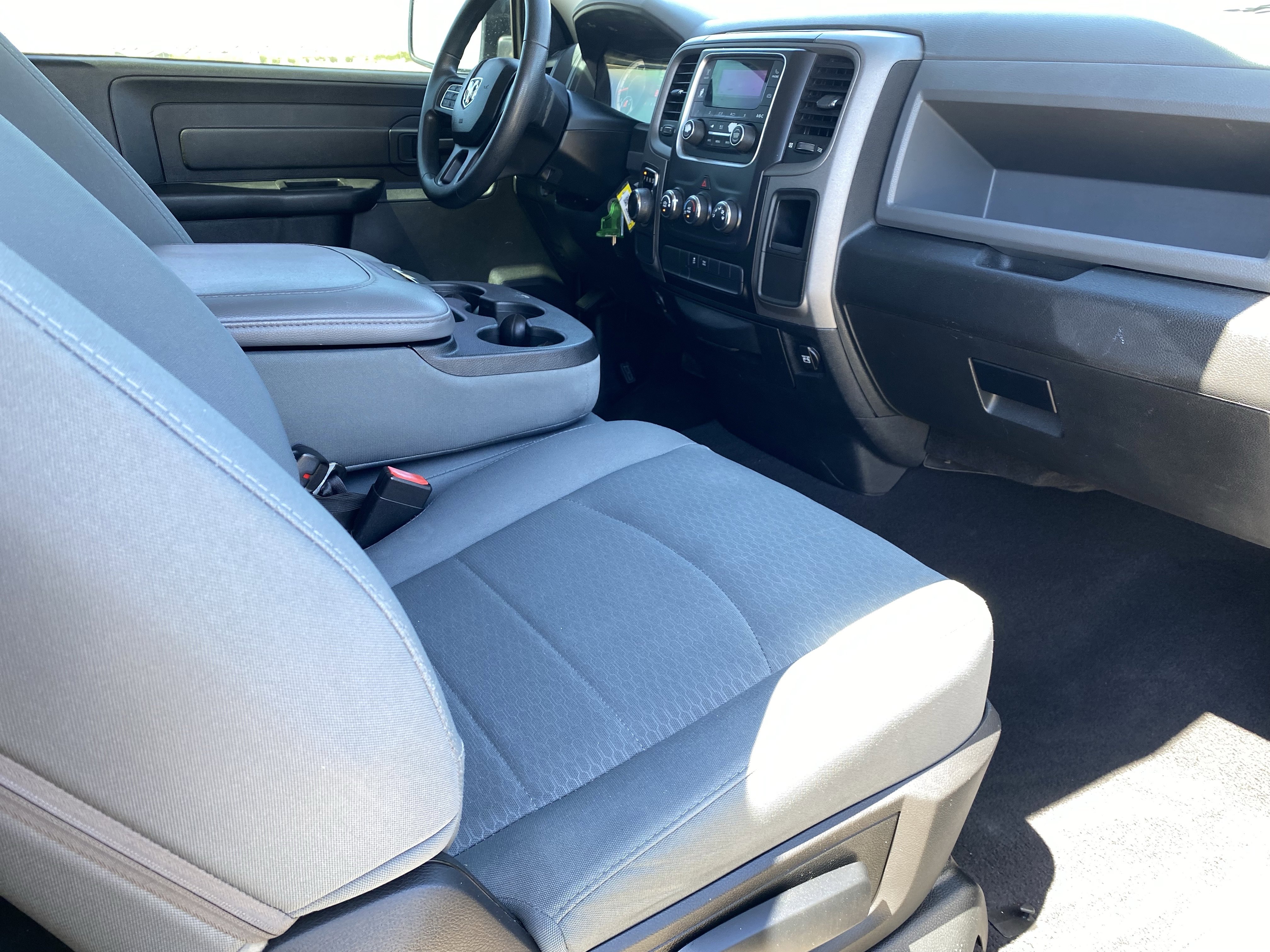 Used 2016 RAM 1500 Express RWD image 11