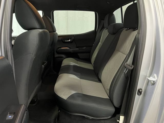 Certified 2021 Toyota Tacoma TRD Off-Road w/ Technology Package AWD/4WD image 11