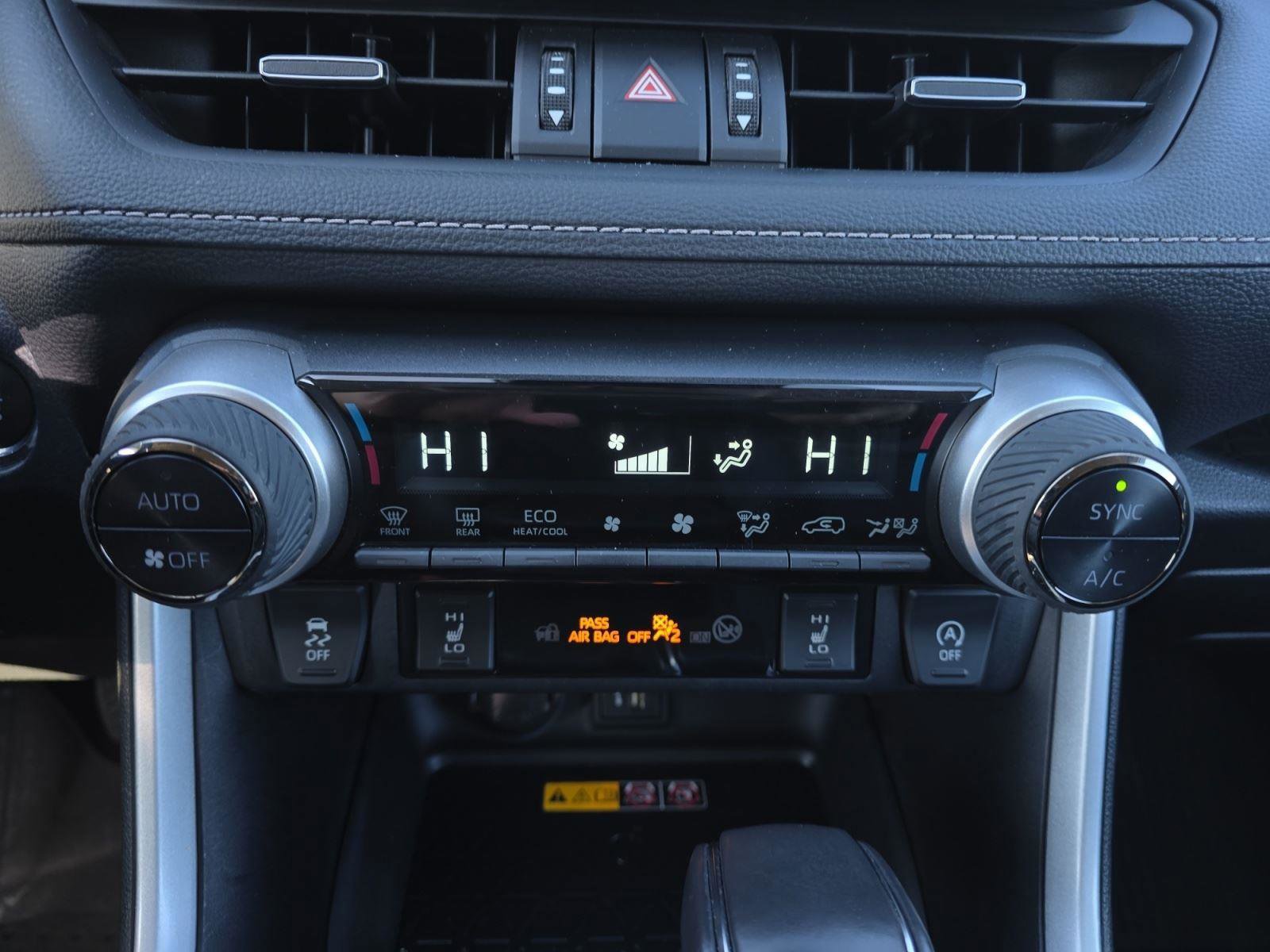 Used 2023 Toyota RAV4 XLE Premium image 21