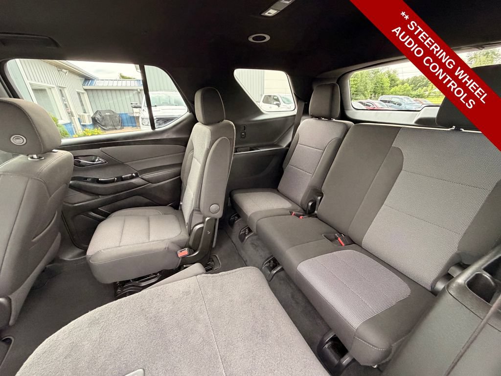 Used 2023 Chevrolet Traverse LT AWD/4WD image 15