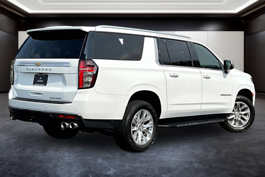 Used 2023 Chevrolet Suburban Premier AWD/4WD image 6