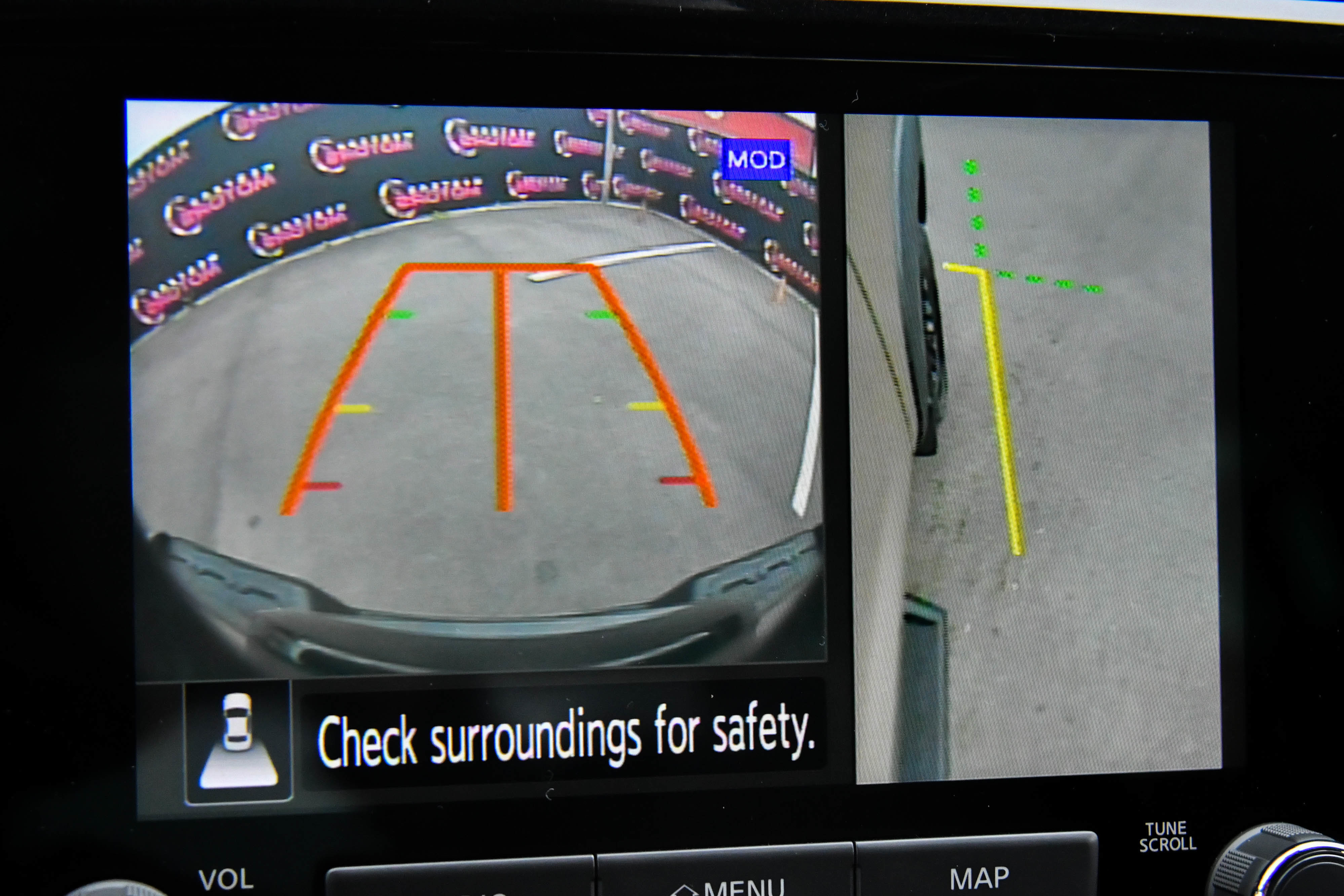 Used 2023 Nissan Frontier Pro-X w/ Pro Convenience Package image 19