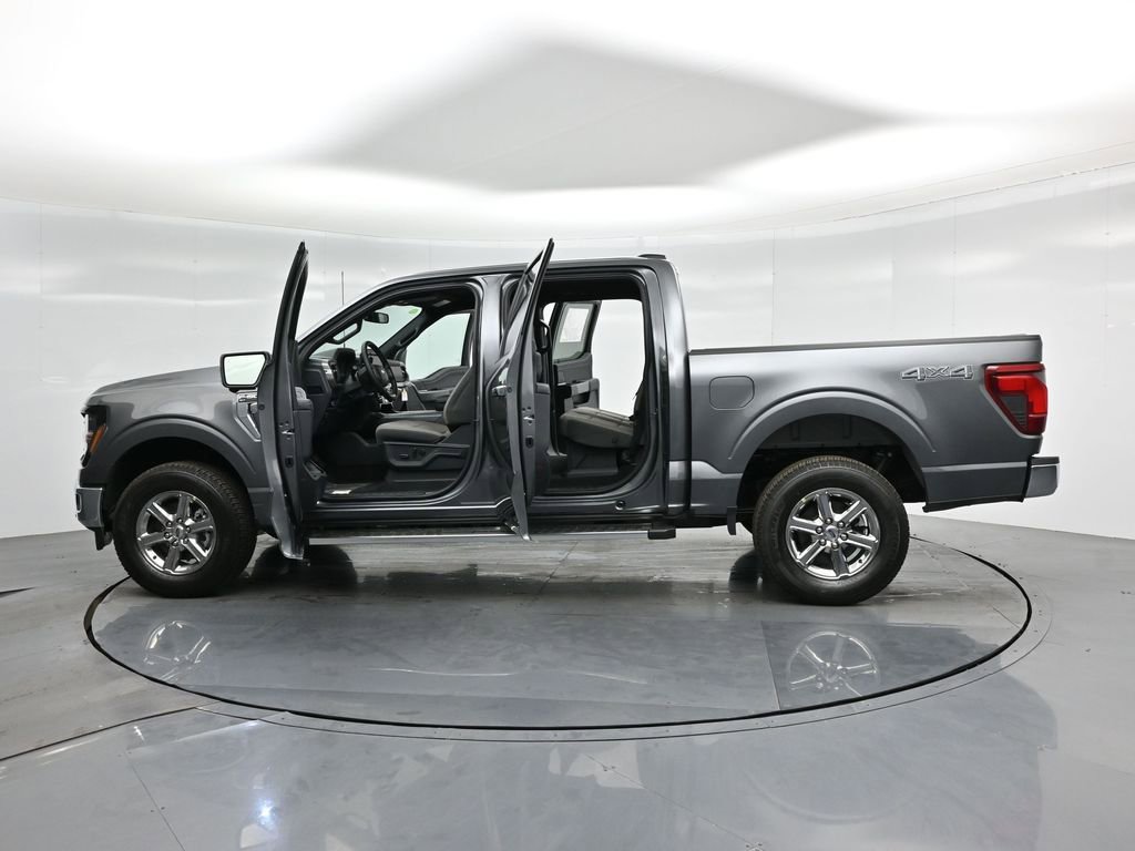 New 2025 Ford F150 XLT w/ Equipment Group 302A MID image 34