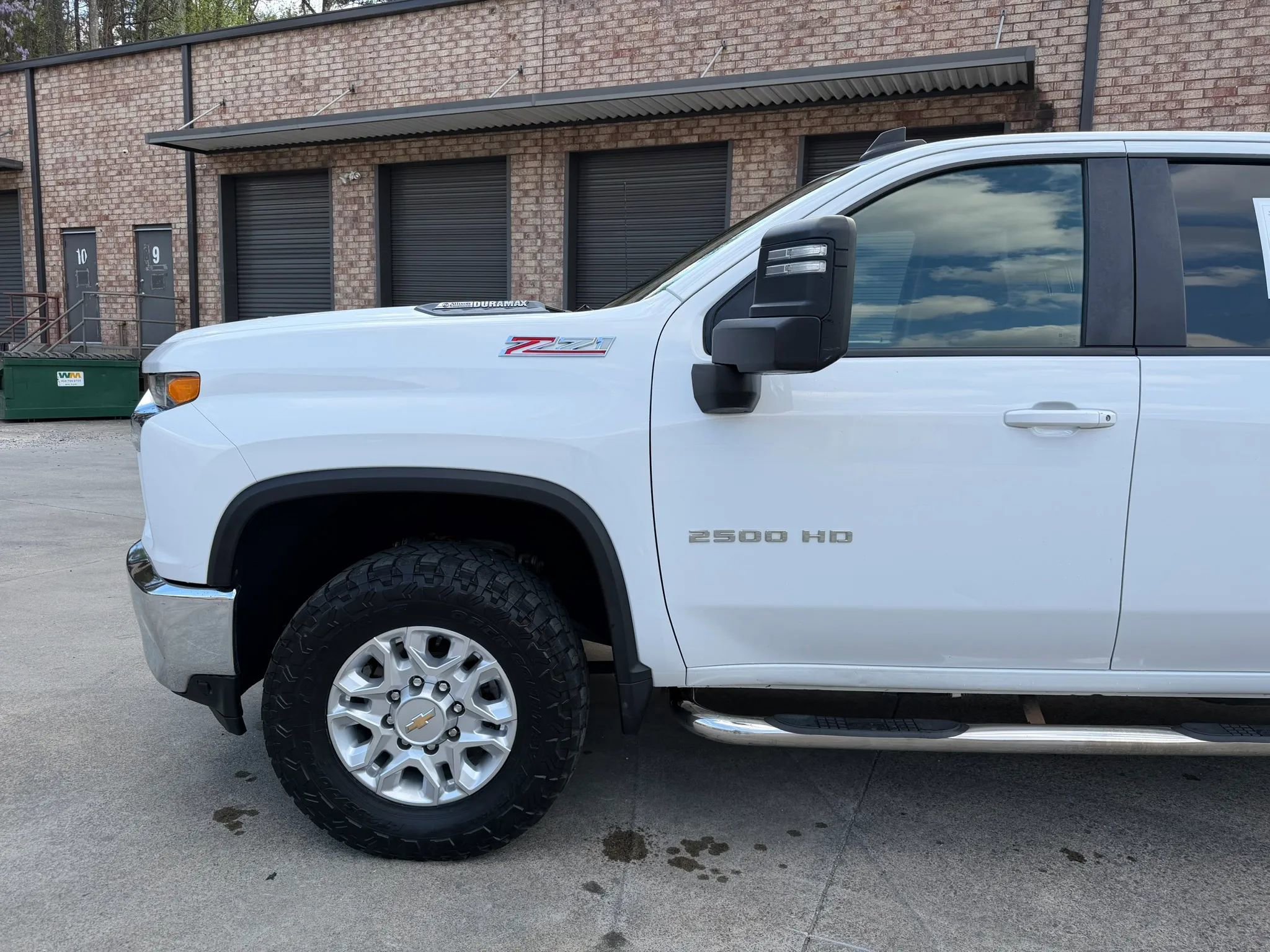 Used 2021 Chevrolet Silverado 2500 LT w/ Z71 Off-Road Package image 4