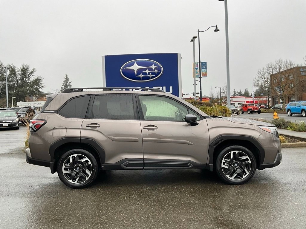 Certified 2025 Subaru Forester Limited image 9