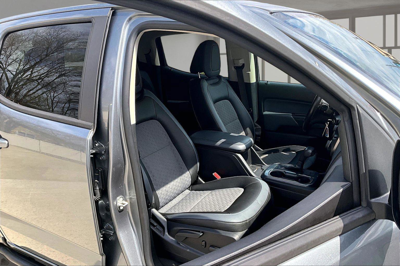 Used 2019 Chevrolet Colorado Z71 image 8