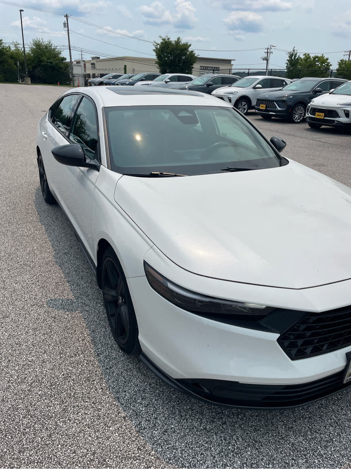 Used 2023 Honda Accord Sport image 9