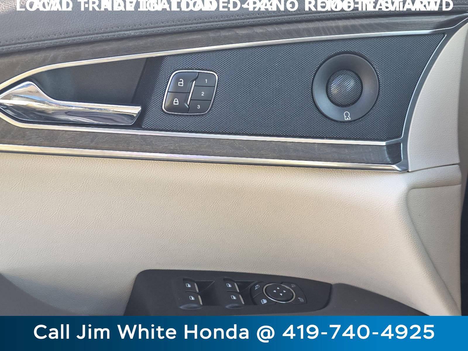 Used 2017 Lincoln MKX Reserve w/ Enhanced Security Package image 26