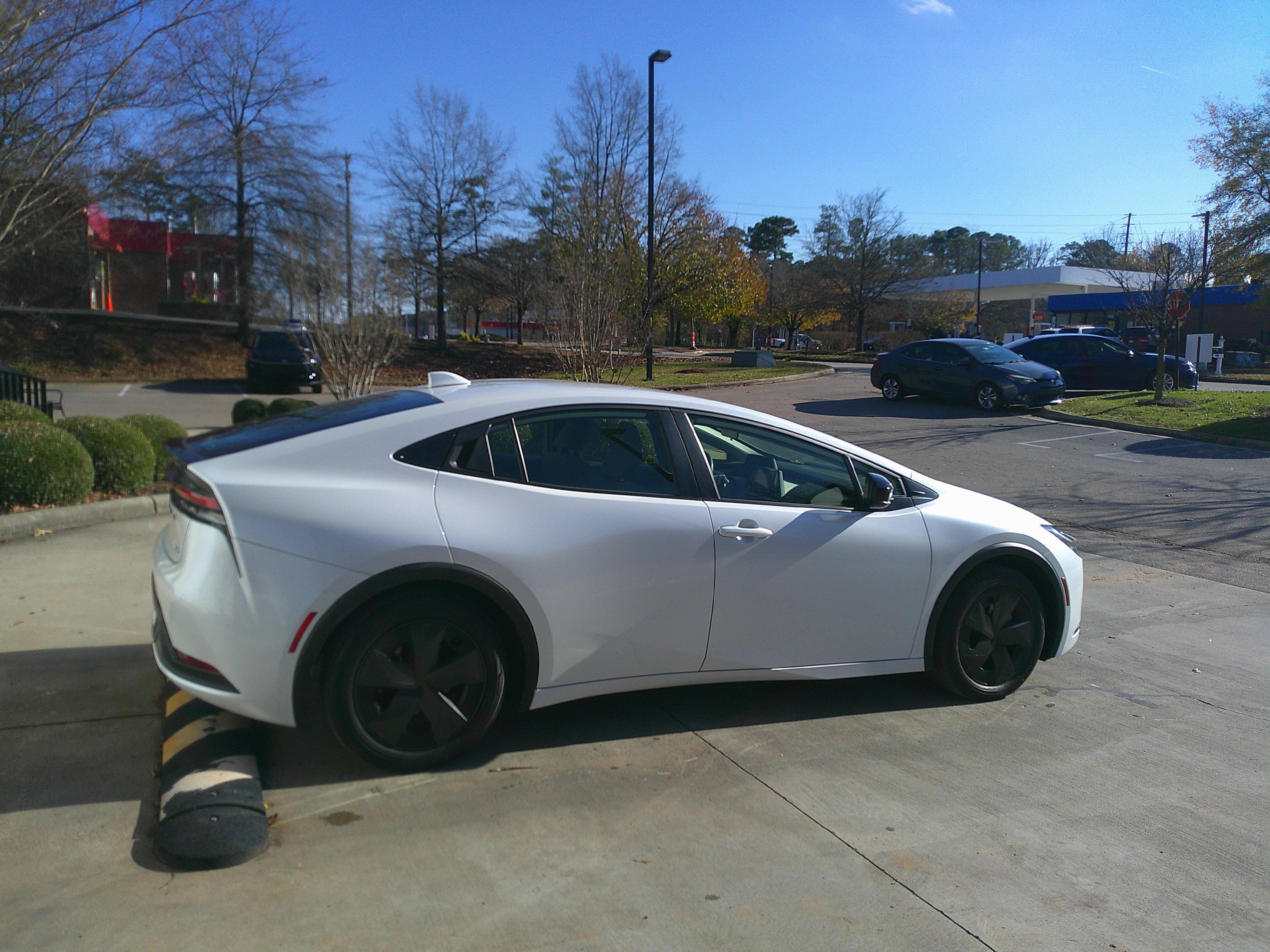 Used 2023 Toyota Prius LE image 13