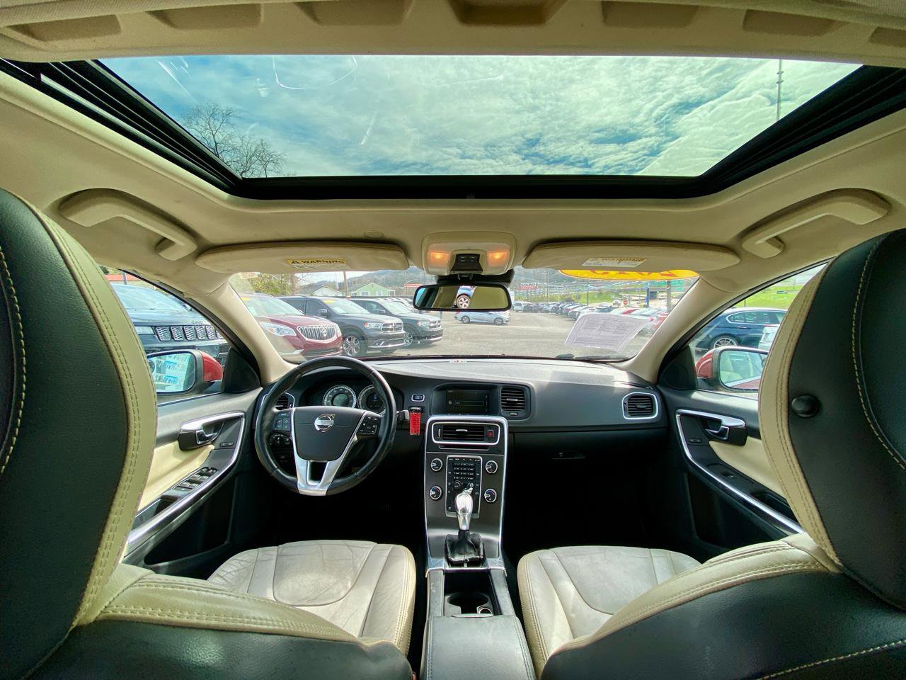 Used 2013 Volvo S60 T5 image 11