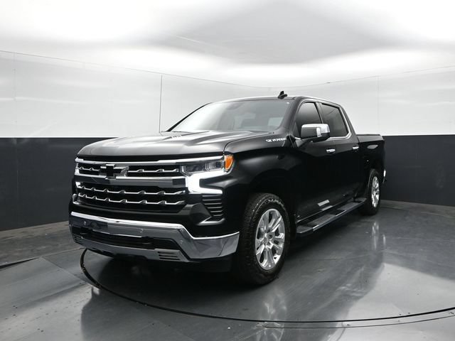 Used 2023 Chevrolet Silverado 1500 LTZ w/ LTZ Premium Package AWD/4WD image 4