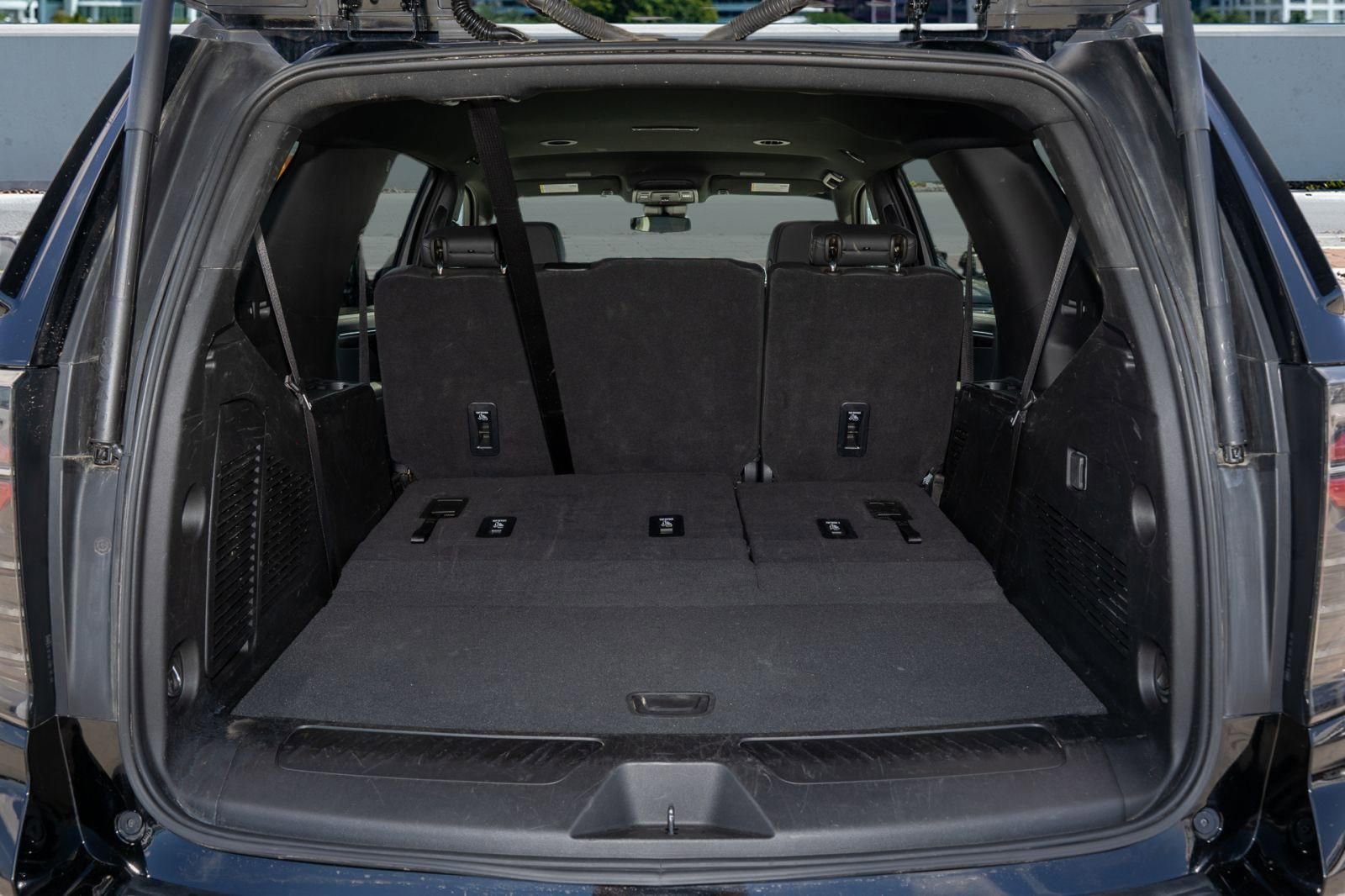 Used 2025 Chevrolet Tahoe LT image 10