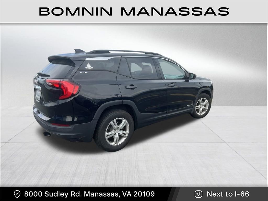 Used 2018 GMC Terrain SLE w/ Driver Convenience Package FWD image 3