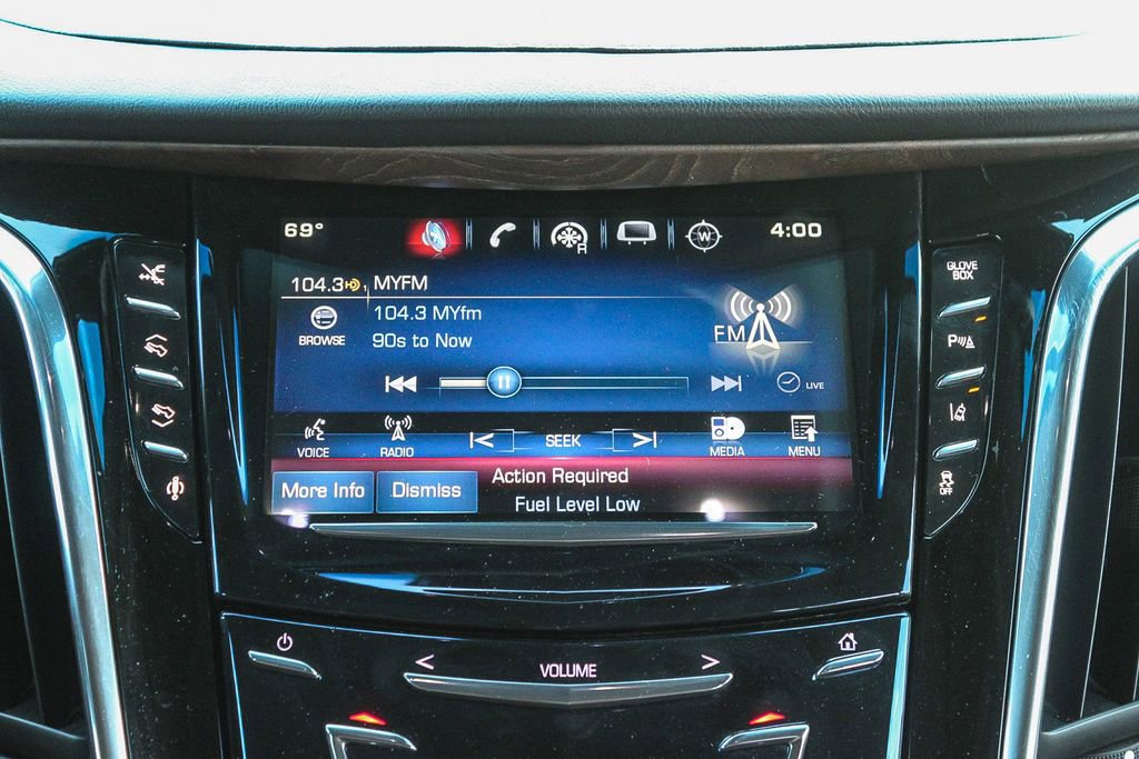 Used 2015 Cadillac Escalade Premium image 19