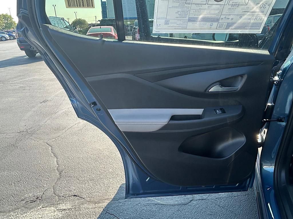 New 2025 Buick Envista Avenir image 22