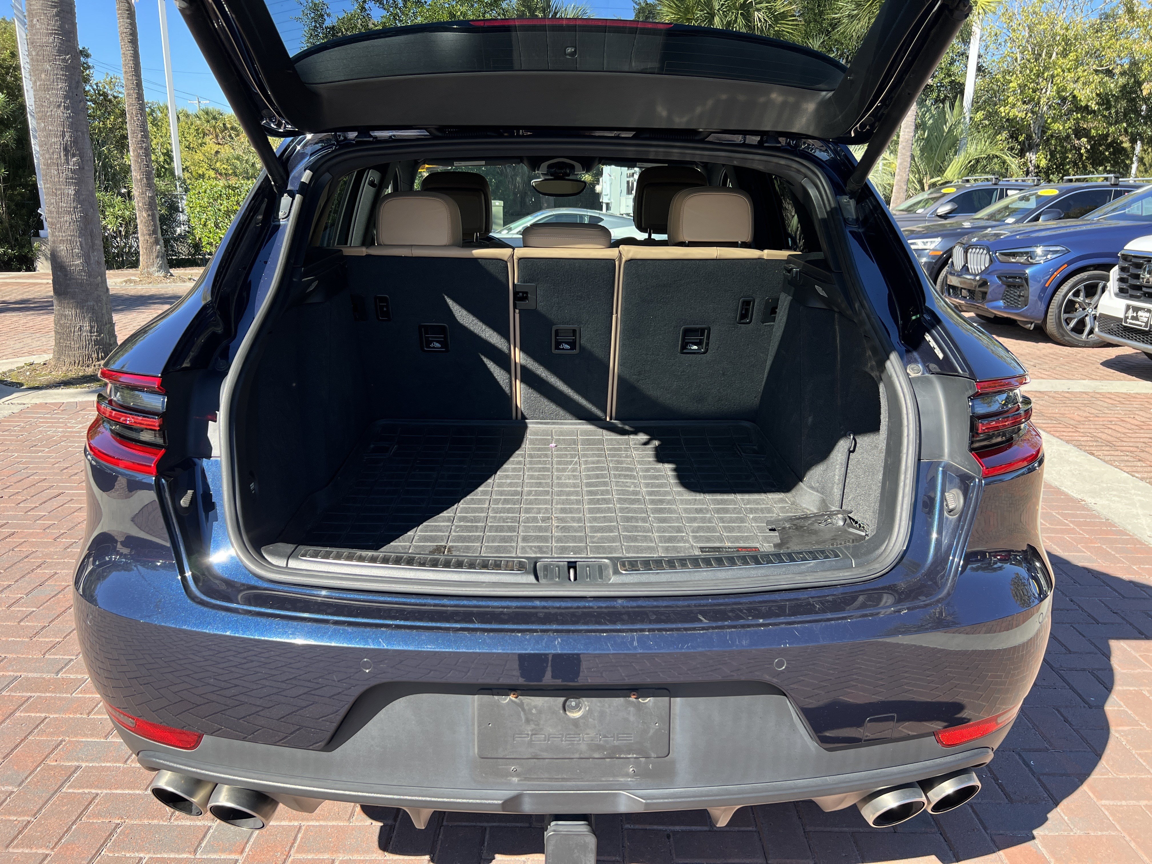 Used 2017 Porsche Macan S AWD/4WD image 32