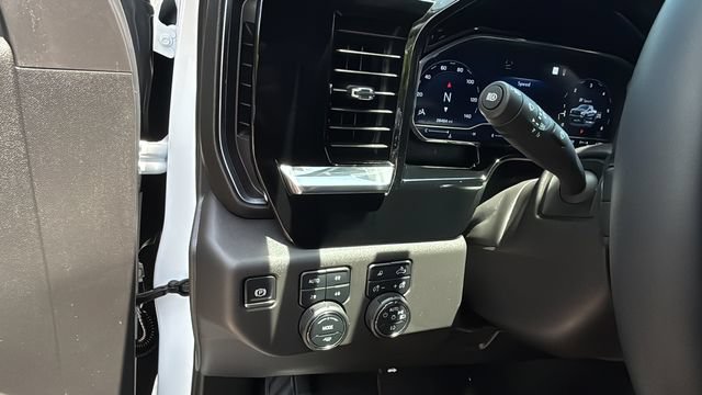 Used 2024 Chevrolet Silverado 1500 LT Trail Boss w/ Convenience Package II AWD/4WD image 23