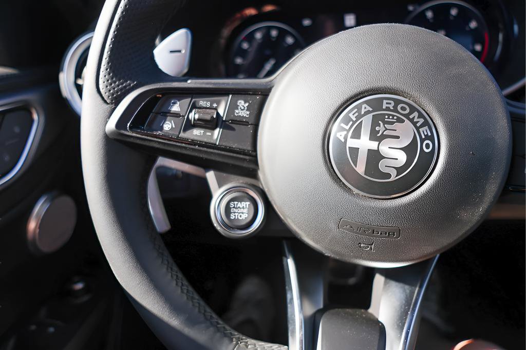 New 2025 Alfa Romeo Giulia RWD image 12