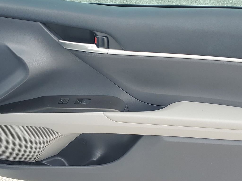 Used 2023 Toyota Camry SE image 44