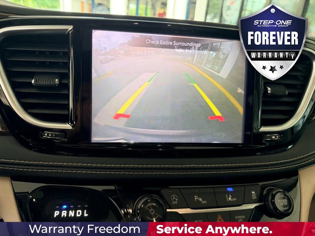 Used 2021 Chrysler Pacifica Limited AWD/4WD image 27