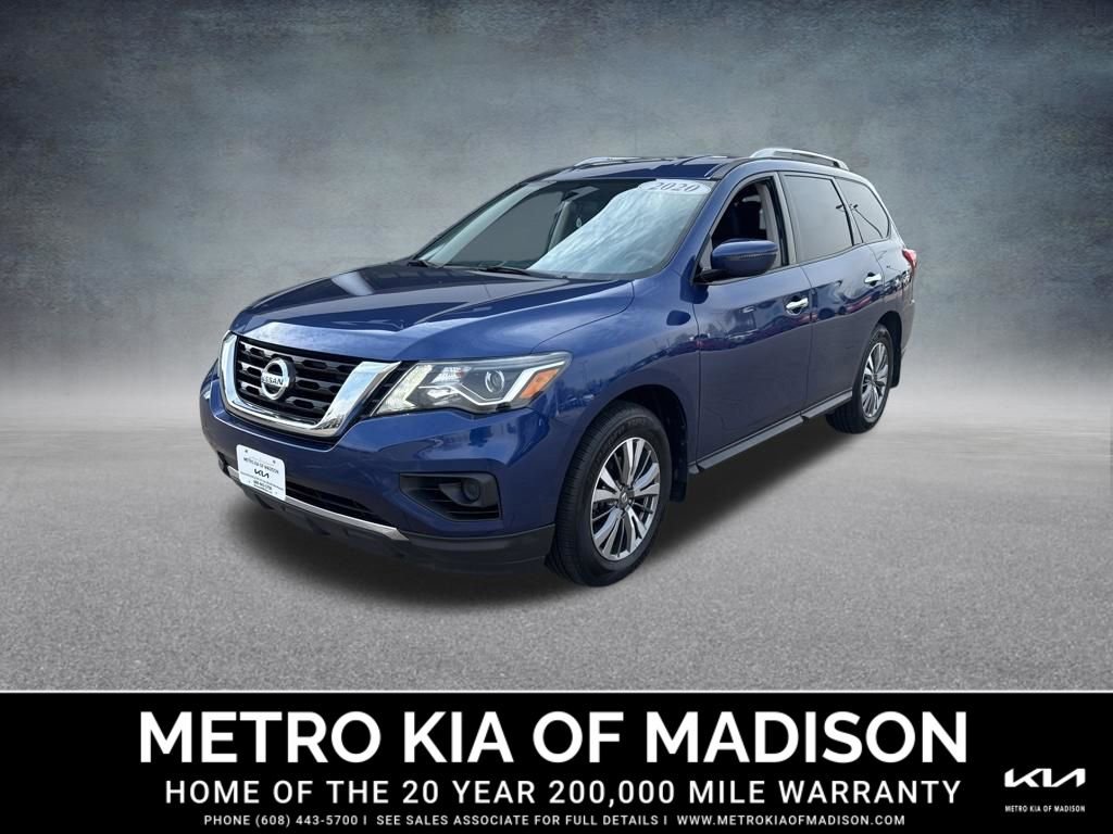 Used 2020 Nissan Pathfinder S image 1