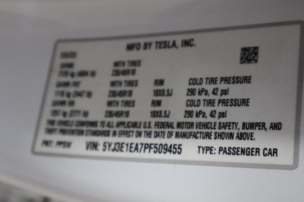 Used 2023 Tesla Model 3 Standard Range RWD image 27
