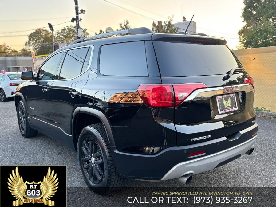 Used 2019 GMC Acadia SLT AWD/4WD image 4