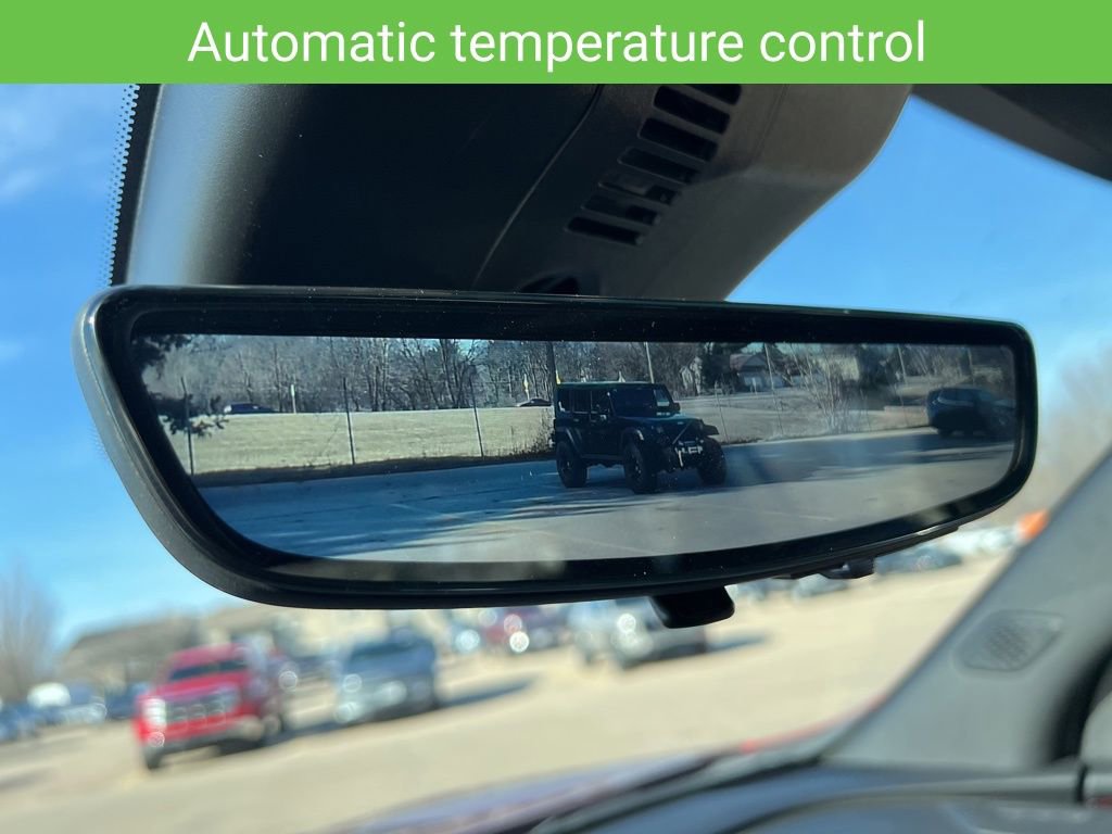 Used 2024 Chevrolet Traverse RS w/ LPO, Floor Liner Package image 19