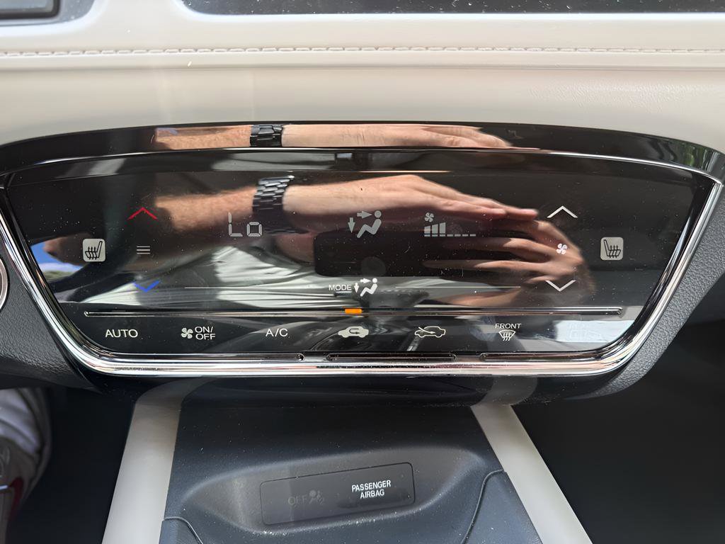 Used 2021 Honda HR-V EX-L image 27