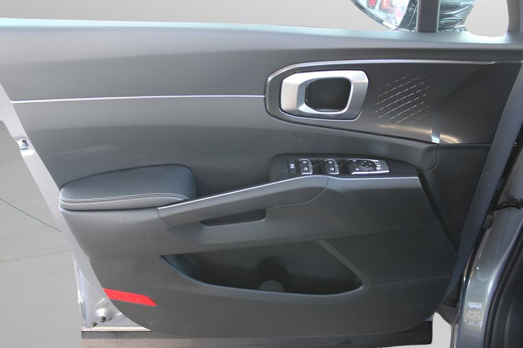 New 2025 Kia Sorento EX w/ Panoramic Sunroof Package image 10
