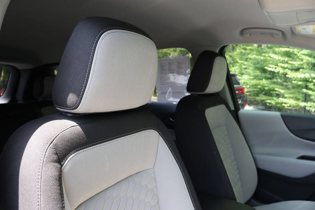Certified 2021 Chevrolet Equinox LS w/ LS Convenience Package AWD/4WD image 39