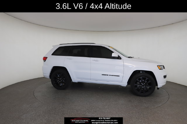 Used 2020 Jeep Grand Cherokee Altitude AWD/4WD image 24