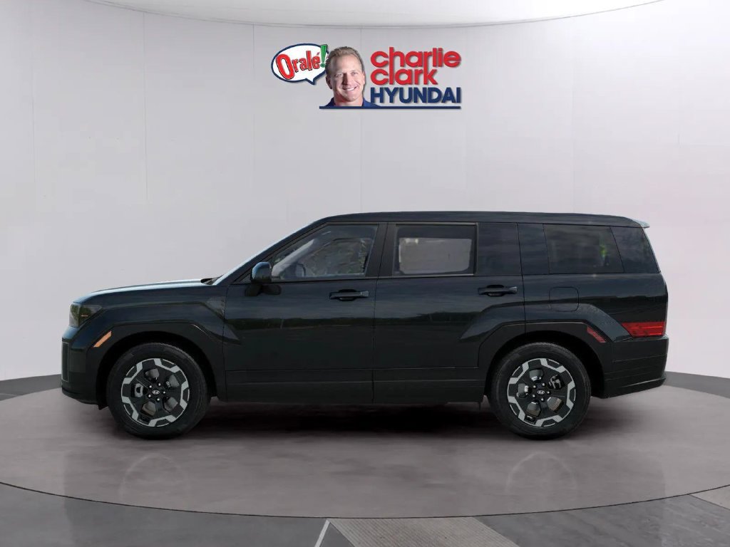 New 2026 Hyundai Santa Fe SE FWD image 2