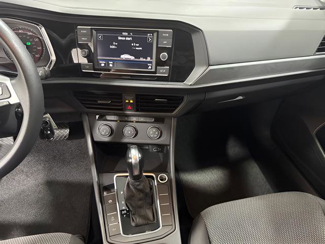 Used 2019 Volkswagen Jetta FWD image 24
