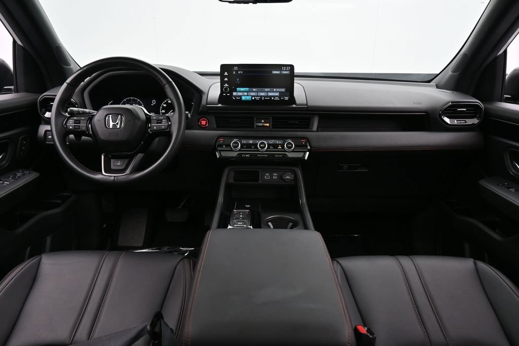 Certified 2025 Honda Pilot TrailSport image 46