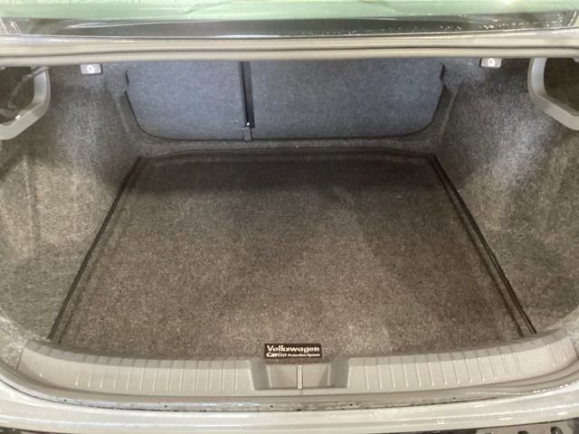 Certified 2024 Volkswagen Jetta GLI 40th Anniversary Edition image 13