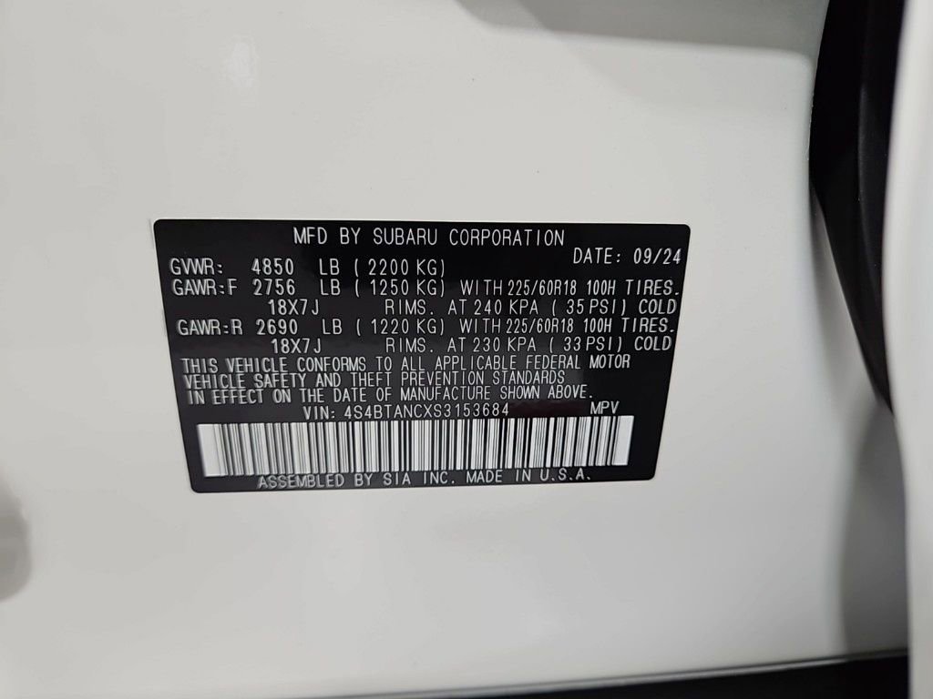 Used 2025 Subaru Outback Limited image 32