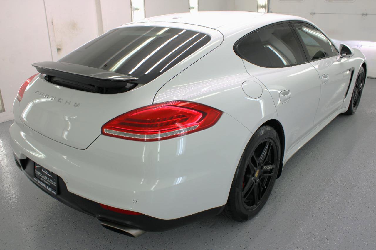 Used 2016 Porsche Panamera Edition image 9