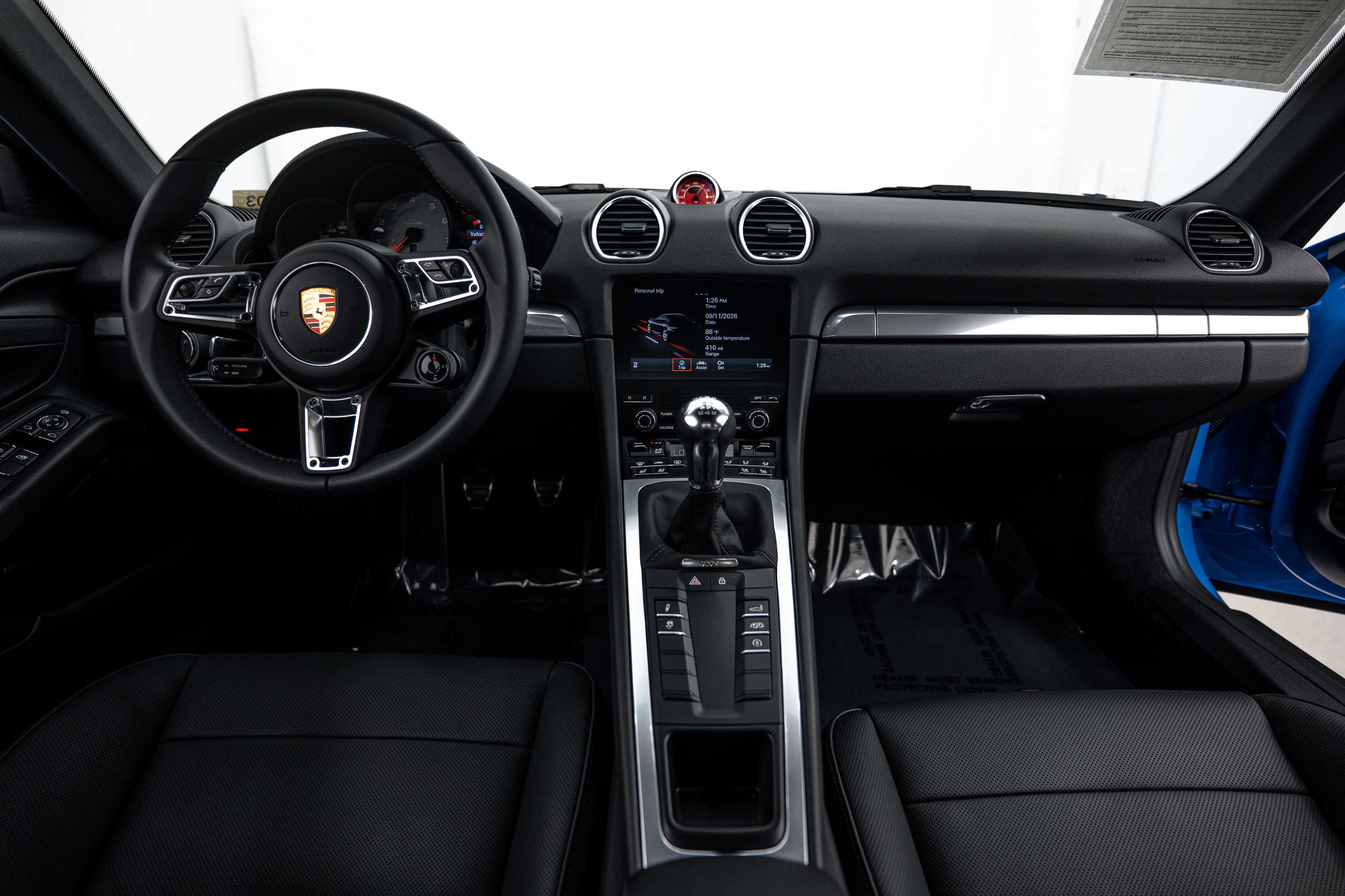 Certified 2025 Porsche 718 Cayman S RWD image 12