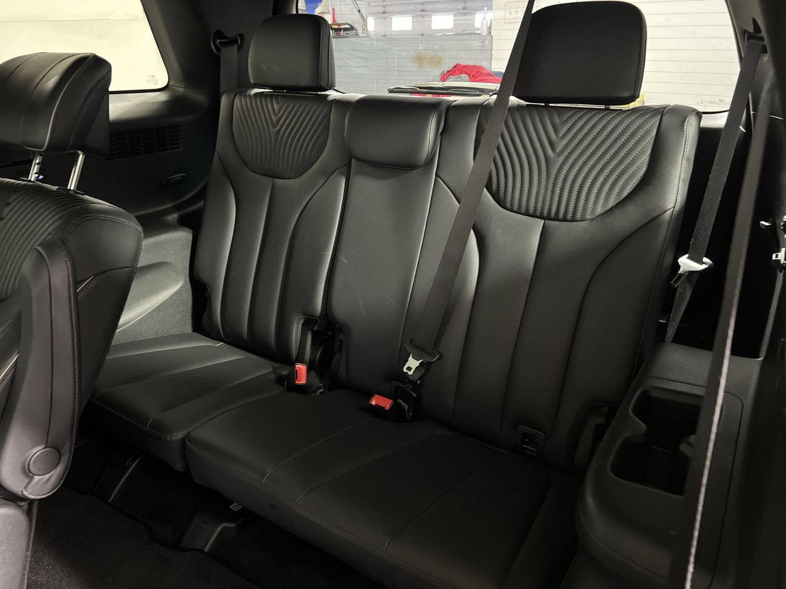 Used 2023 Hyundai Palisade Calligraphy image 26