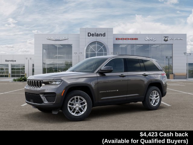 New 2026 Jeep Grand Cherokee Laredo X RWD image 3