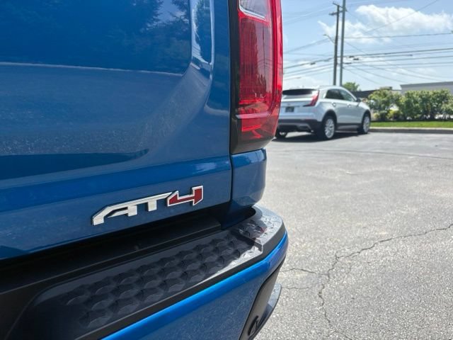 Used 2023 GMC Canyon AT4 w/ AT4 Premium Package AWD/4WD image 7