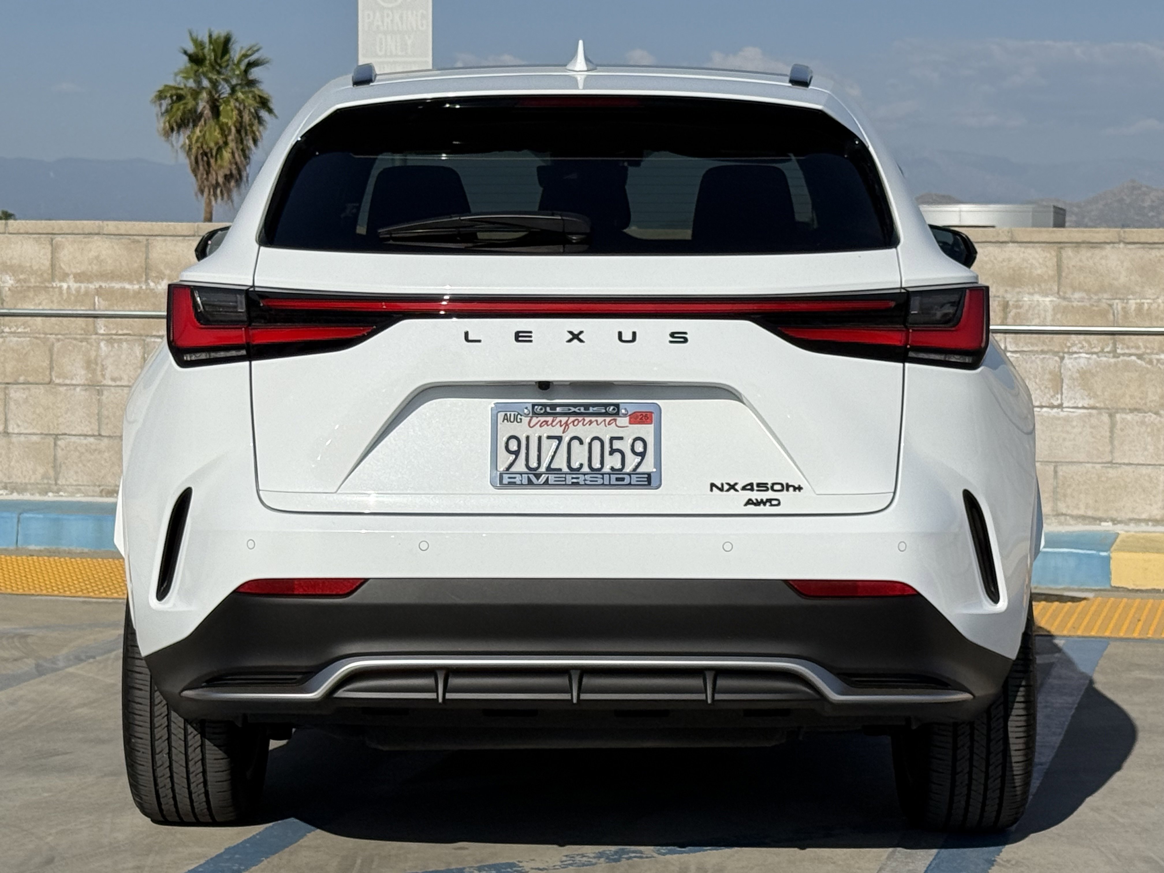 Certified 2025 Lexus NX 450h+ F Sport image 10