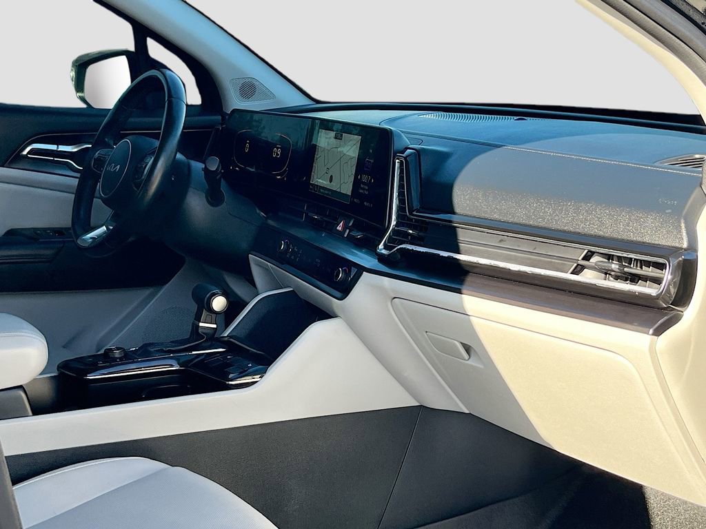 Used 2023 Kia Sportage EX FWD image 29