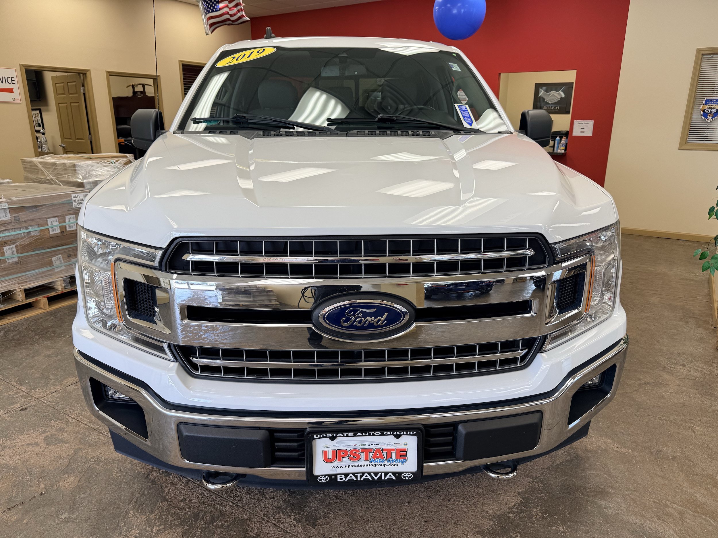 Used 2019 Ford F150 XLT w/ Equipment Group 302A Luxury AWD/4WD image 2