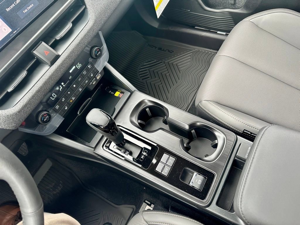 New 2026 Subaru Outback Limited image 18