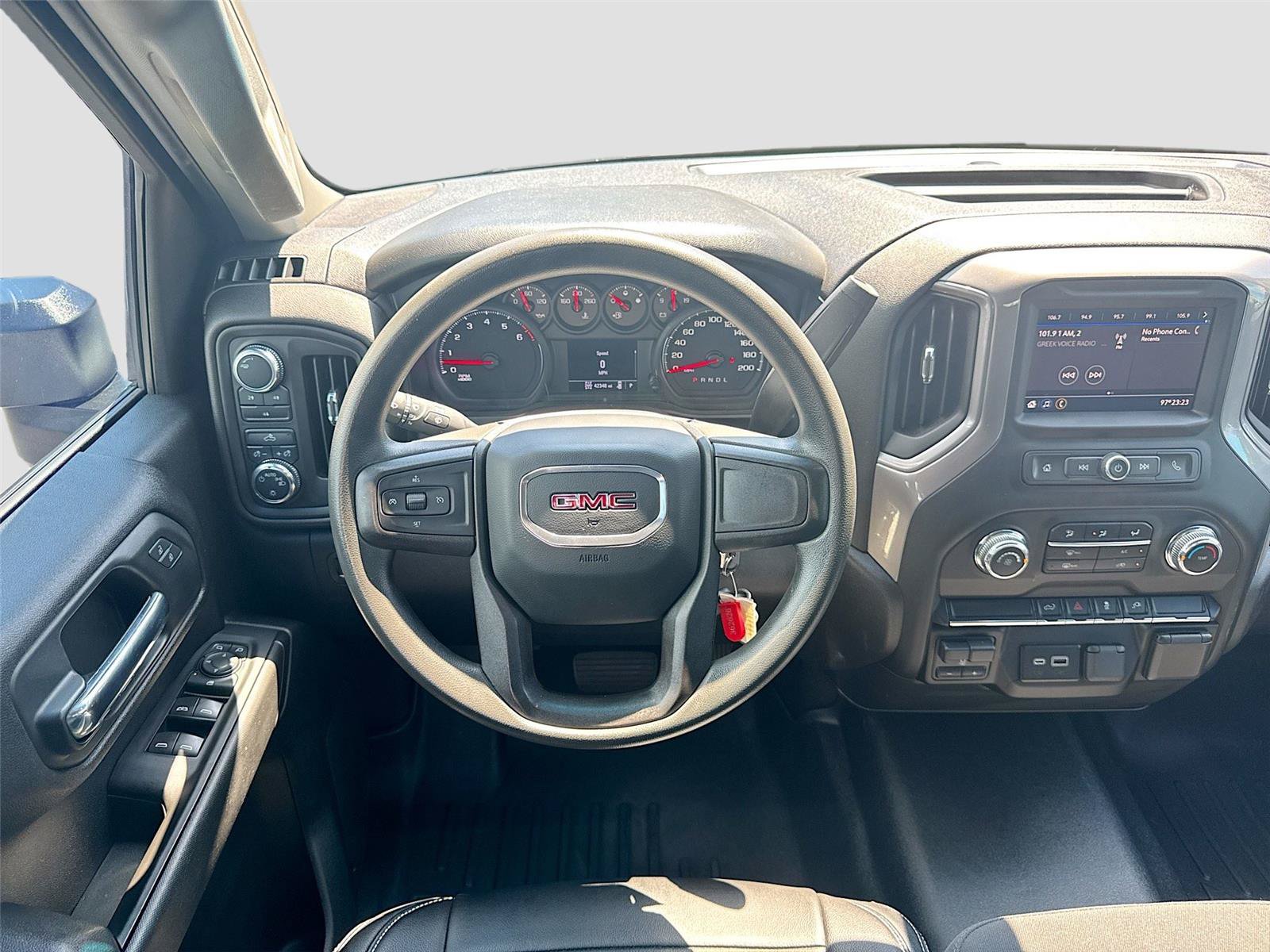 Used 2022 GMC Sierra 3500 Pro w/ Fleet Convenience Package AWD/4WD image 3